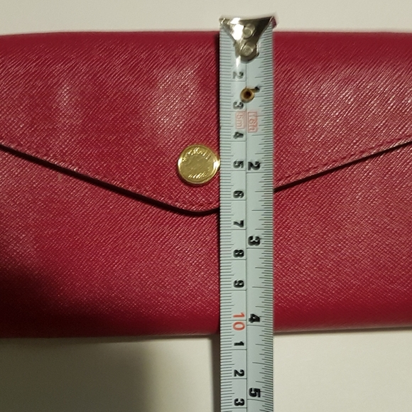 Michael Kors wallet style side purse - Picture 7 of 8